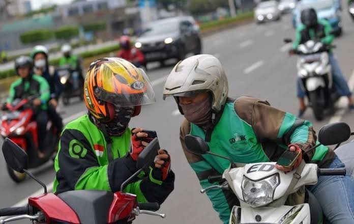 Mulai Hari Ini Tarif Ojol Resmi Naik