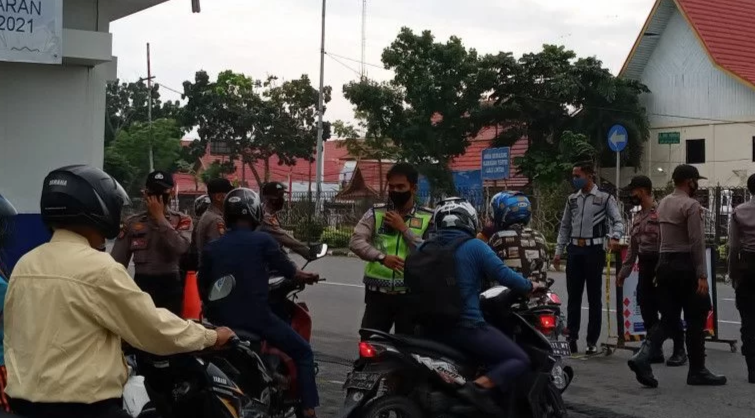 Pekanbaru Masuk PPKM level 3, PTM Kembali 50 persen