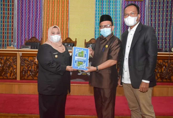 Bupati Bengkalis sampaikan LKPJ 2021