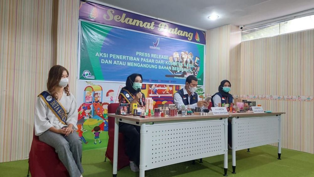 BPOM Pekanbaru Musnahkan  5.270 Produk Kosmetik Ilegal di Riau