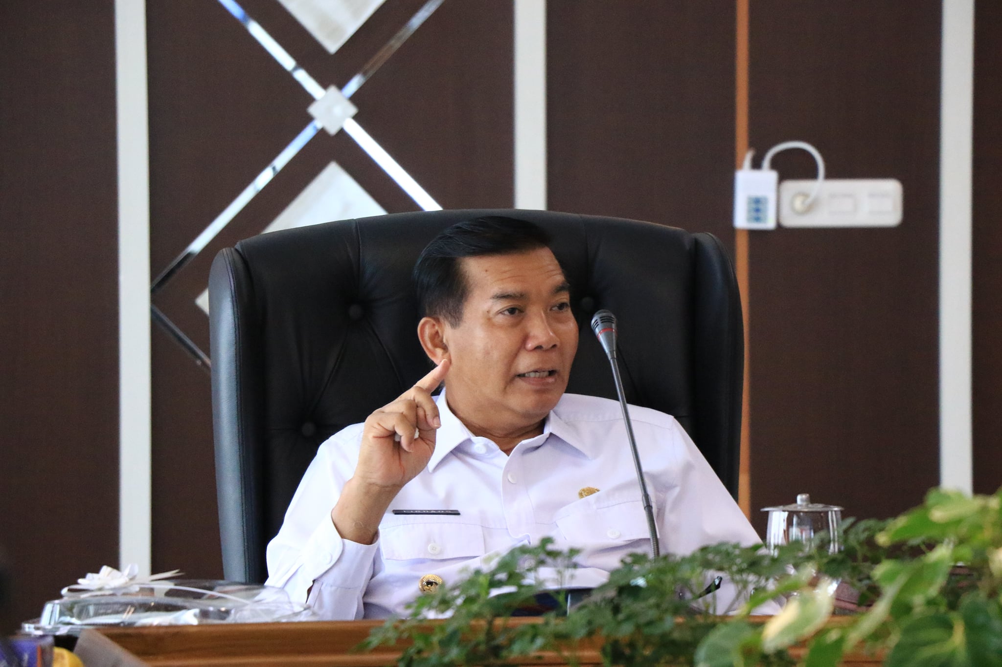 Wali Kota Pekanbaru Imbau Orangtua Bawa Anaknya ke Sentra Vaksin