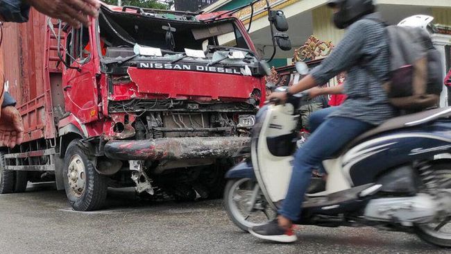 Sopir Truk Tronton Kecelakaan Maut Balikpapan Jadi Tersangka