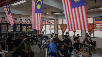 Pemilu Malaysia Memanas, Raja Turun Tangan!