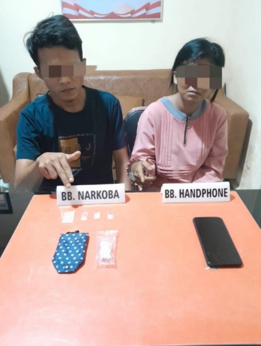 Transaksi Shabu di Jembatan Pulau Rambai, 2 Orang di Bekuk Satresnarkoba Polres Kampar