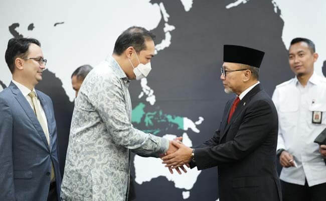 Setumpuk PR Soal Minyak Goreng Sawit Menanti Zulkifli Hasan