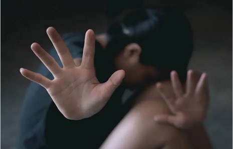 Top 3 Hukum: Viral Pelecehan Anak Berbaju Biru, MA Minta KY Tak Ganggu Kebebasan Hakim