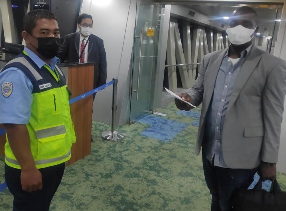 Pasca Jalani Hukum di Lapas, Pria WNA Asal Nigeria ini dideportasi Kemenkumham Riau