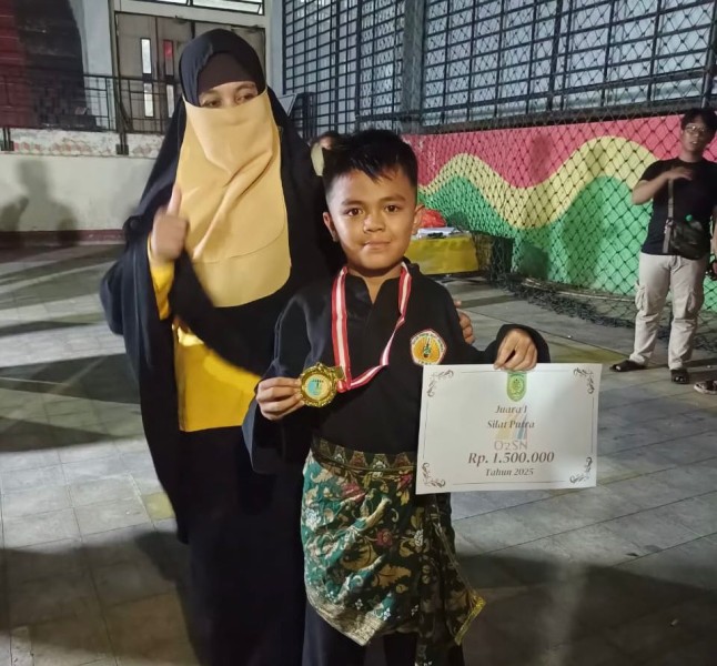 Nabiel Al Musawa Amarta Raih Juara 1 Pencak Silat Putra pada O2SN & FLS3N Tingkat SD Kabupaten Inhil 2025