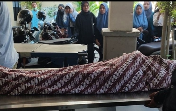 Santriwati Wafat Diduga Dianiaya di Ponpes, Selalu Merengek Minta Pulang