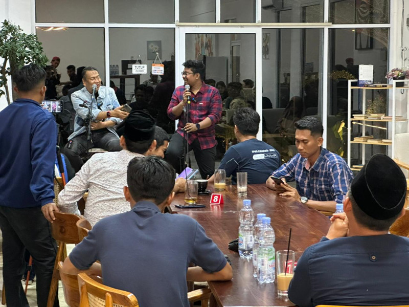 Diskusi dengan Generasi Muda Kampar, Kapitra: Saya Hadir untuk Orang Riau