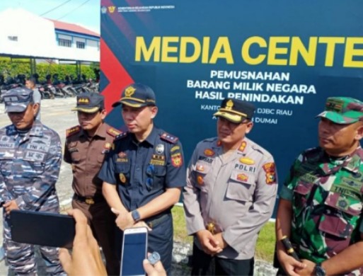 Bea Cukai Dumai Musnahkan Barang Bukti Senilai Rp4,2 Miliar