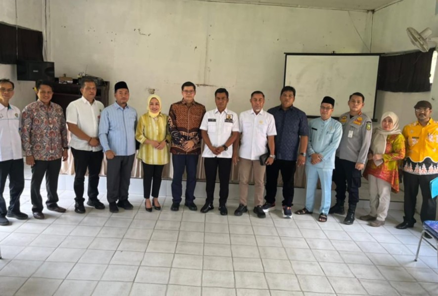 Bahas Ranperda Perhubungan, Pansus DPRD Riau Tinjau Jalan Provinsi di Rohul