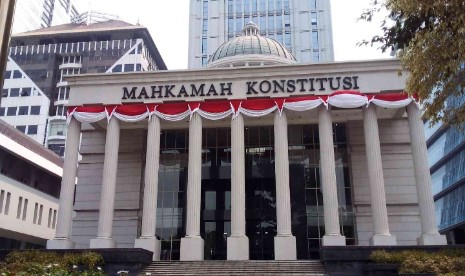 MK Kabulkan Gugatan Emil Dardak soal Akhir Masa Jabatan Kepala Daerah