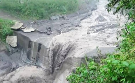 Warga yang Mengungsi Akibat Banjir Lahar Dingin Semeru di Lumajang Bertambah Menjadi 493 Orang