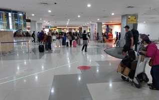 Jokowi Minta Menhub Atur Slot Penerbangan RI