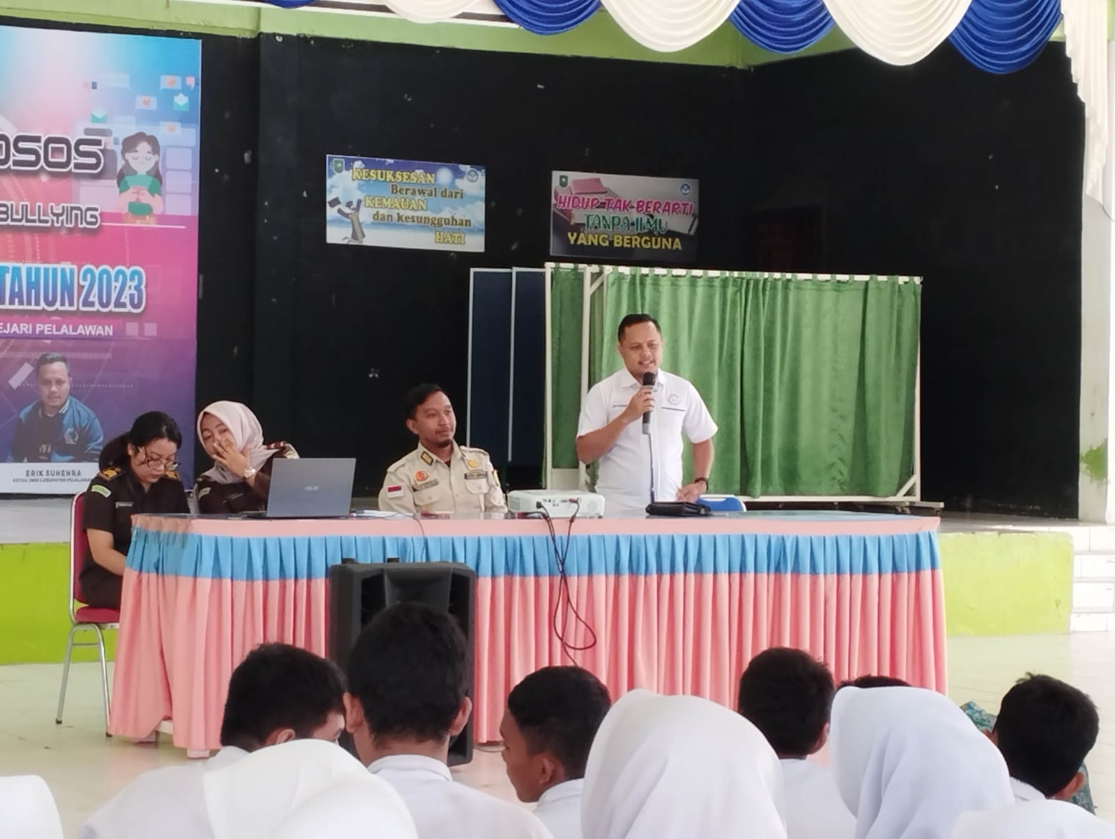 JMSI dan Kejari Pelalawan Gelar Edukasi Cegah Cyberbullying di SMAN 1 Pangkalan Kerinci