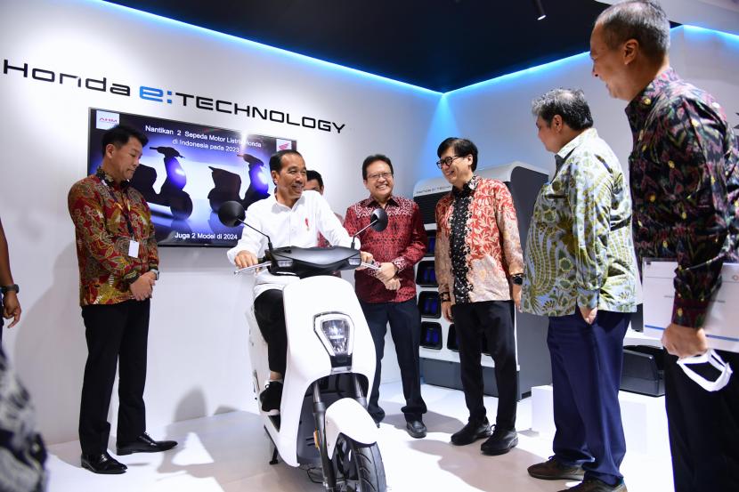 Insentif Motor Listrik Bisa Diakses Mulai Maret
