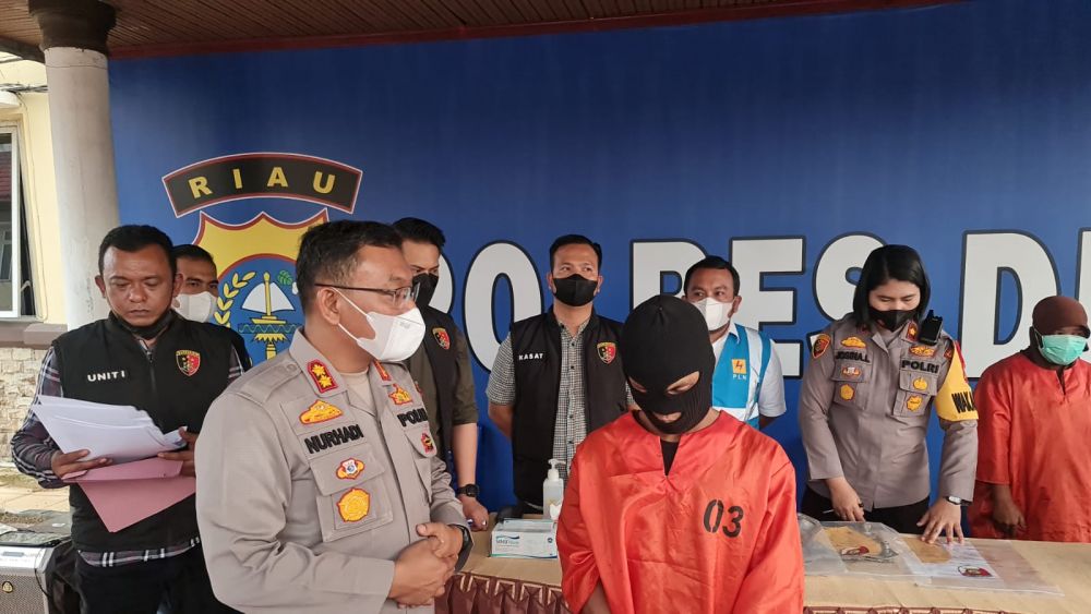 Bikin Listrik 44 Ribu Pelanggan Padam, Polisi Amankan Pencuri Besi Tower