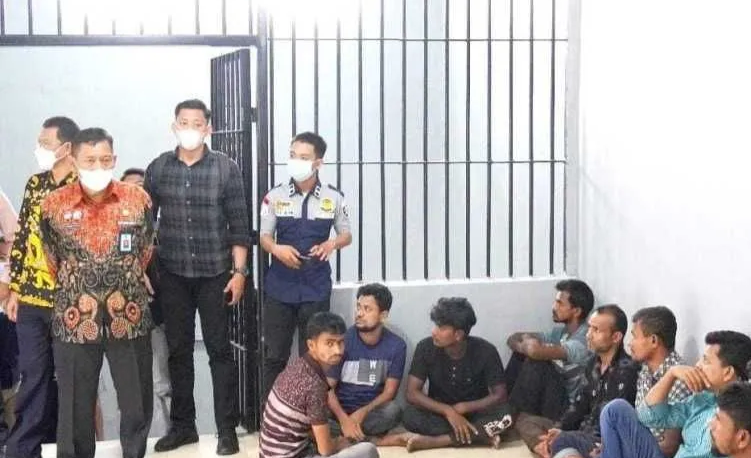 75 Warga Bangladesh diamankan di Pekanbaru