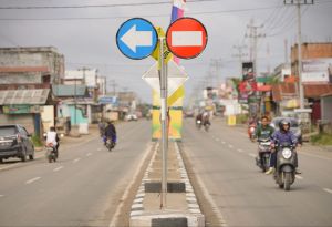 Jalan Dua Jalur di Inhu Diresmikan Gubernur Riau