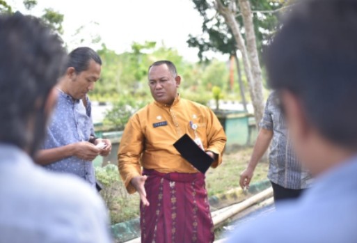 Ketua LAK Kampar Gelar Konferensi Pers Degan Wartawan, Terkait Koperasi Terantang