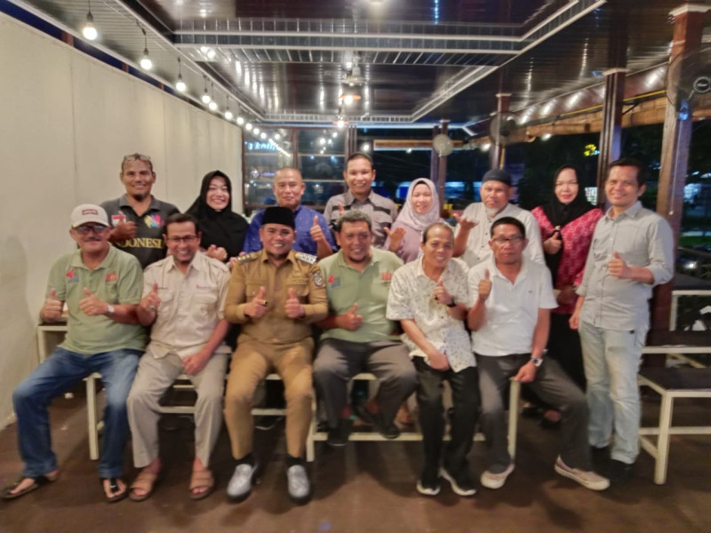JMSI Riau ''Ngopi Sore'' dengan Bupati Zukri, Kisah PDIP Jaya di Tangan Zukri