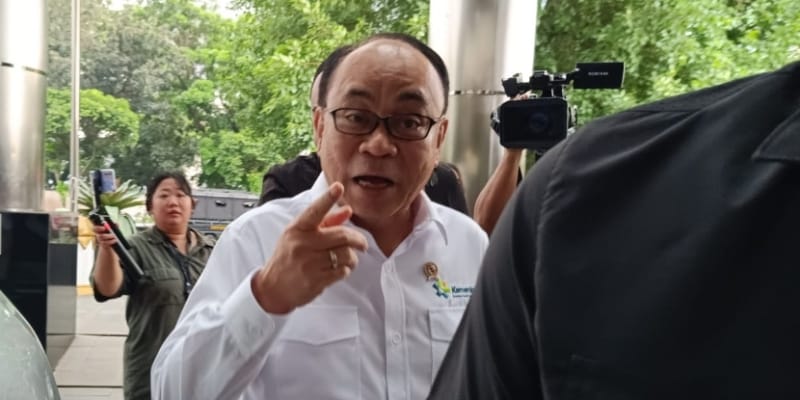 Polri Jangan Takut Tetapkan Budi Arie Setiadi Tersangka Judol