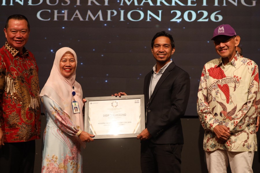 Perkuat Transformasi Layanan Berbasis Digital, PLN UID Riau dan Kepri Raih Riau Industry Marketing Champion 2026