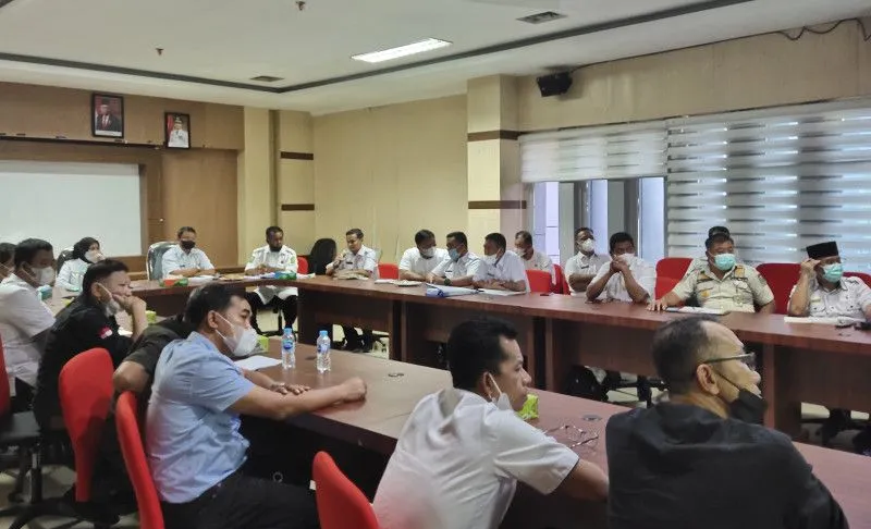 Bupati Inhu Janji Selesaikan Tapal Batas Desa