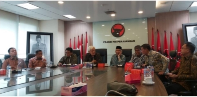 Fraksi PDIP DPR RI Terima Kunjungan Dewan Pers Membahas Tentang RUU KUHP