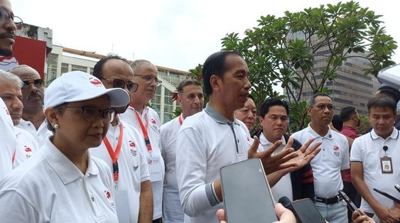 Jokowi Buka Suara soal Pertemuan dengan Surya Paloh di Istana