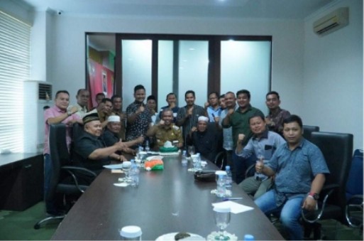 Sebelum Perpanjang HGU PTPN V, FKAKKK Temui PJ Bupati Kampar