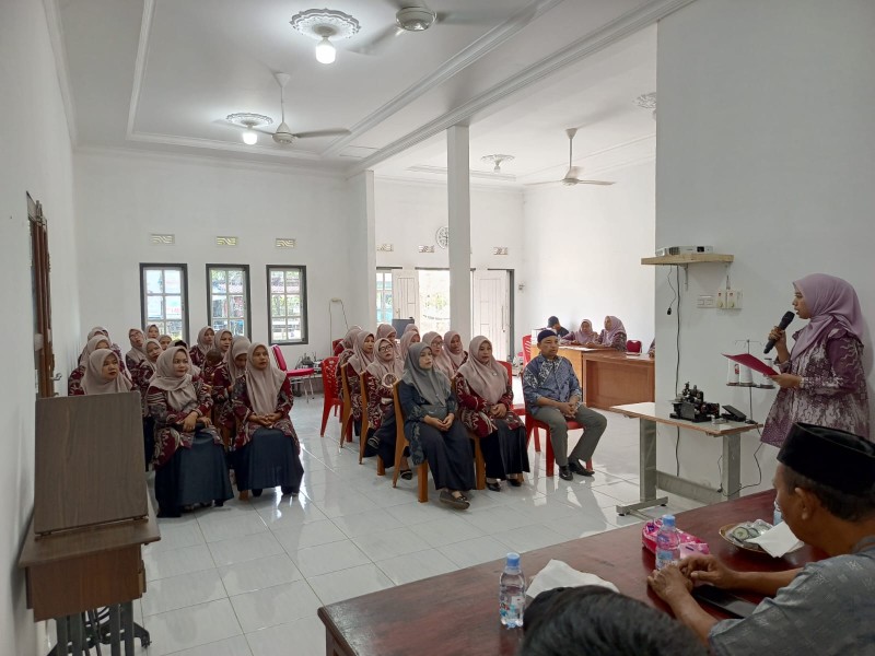 Pemerintah Desa Pasir Kemilu Gelar Pelatihan Menjahit, Wujud Nyata Pemberdayaan Perempuan