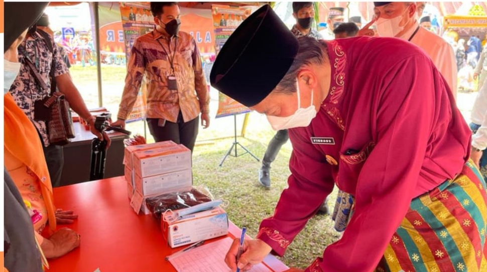BPBD Bagikan 1.000 Masker Gratis ke Pengunjung MTQ Pekanbaru di Rumbai