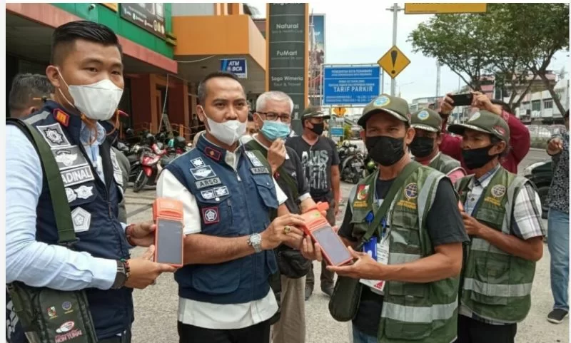 Pekanbaru Berhasil Kumpulkan Rp4 miliar dari Parkir Tepi Jalan Umum