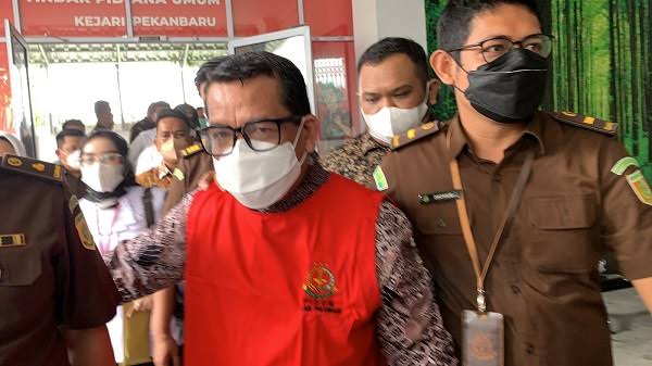 JPU Minta Korban Peragakan Pelecehan Dekan FISIP UNRI