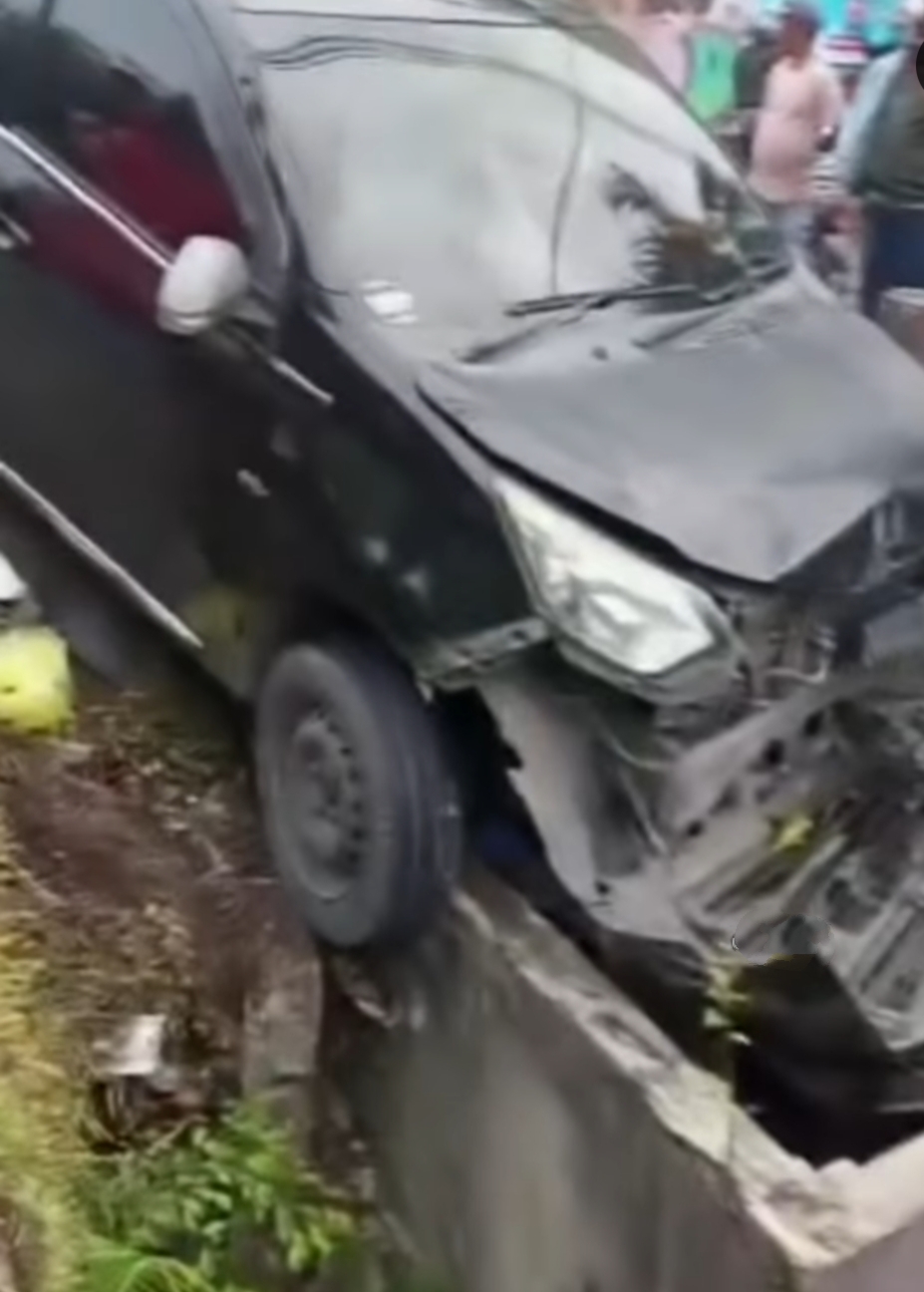 Mobil dan 2 Motor Tabrakan di Sudirman Pekanbaru, 1 Orang Meninggal Dunia