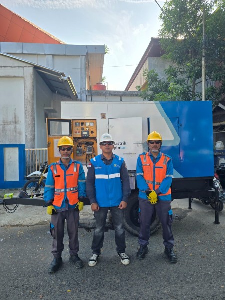 Dukung Ekonomi Desa, PLN UP3 Rengat Siaga Jaga Pasokan Listrik saat Launching Koperasi Merah Putih
