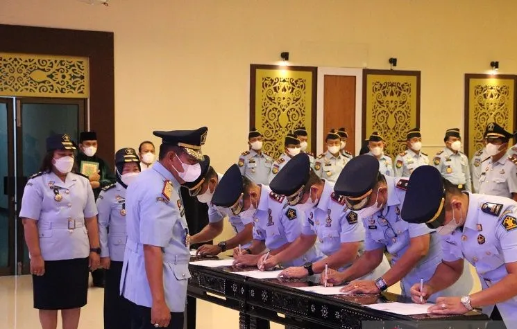 Dua Puluh Lima Pejabat di Kanwil Kemenkumham Riau dilantik, termasuk Kepala Lapas dan Rutan