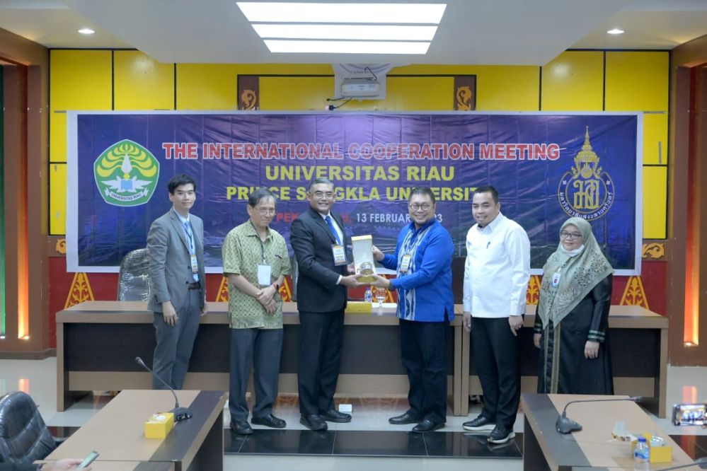 Enam Fakultas Unri Perkuat Kerja Sama Dengan Kampus PSU Thailand