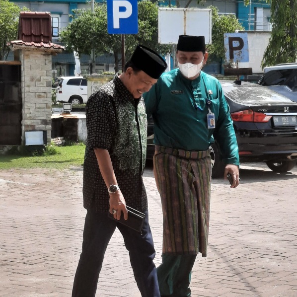Zulkifli Indra:Pelayanan Harus Maksimal,Kejar Potensi PAD