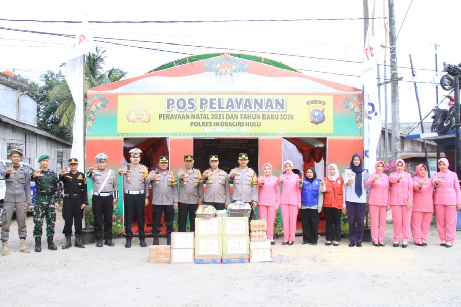 Pastikan Natal Aman dan Kondusif, Kapolres Inhu Bersama Pamatwil Polda Riau Cek Posyan dan Gereja
