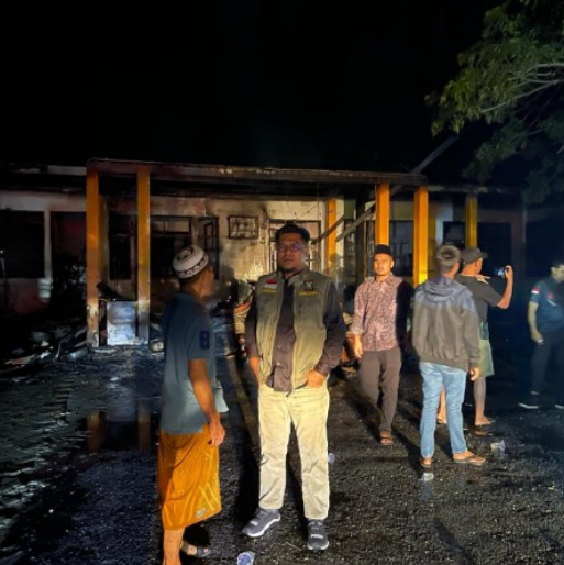 Kebakaran Hanguskan Dua Gedung Puskesmas Koto Garo