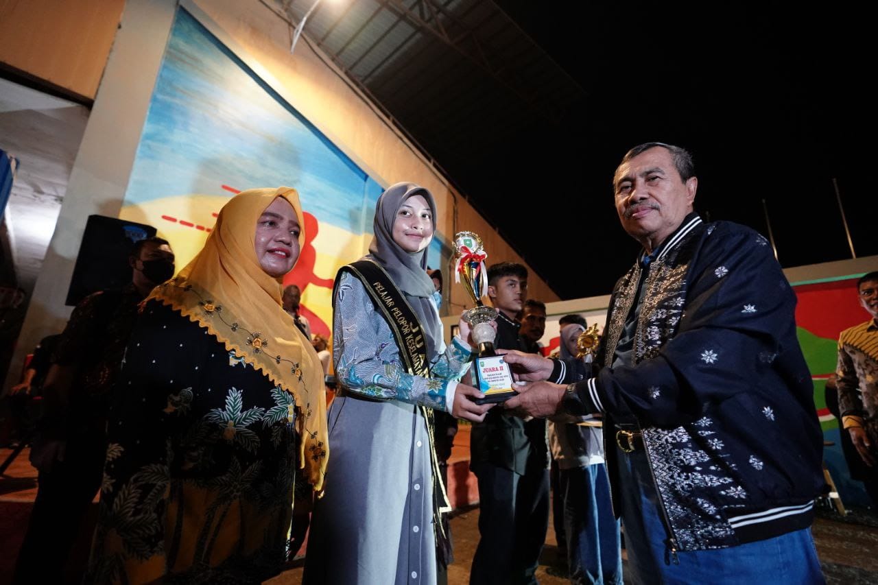 Safari Subuh, Gubri Silaturrahmi Bersama Masyarakat di Masjid Agung Al-Huda Tembilahan