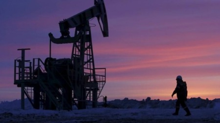 Harga Minyak Makin Anjlok, OPEC+ Tunda Kenaikan Produksi